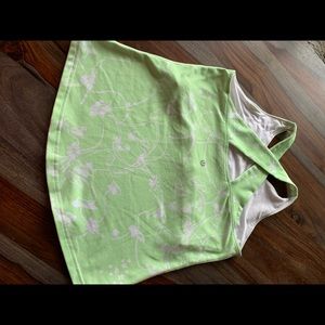 Lululemon tank